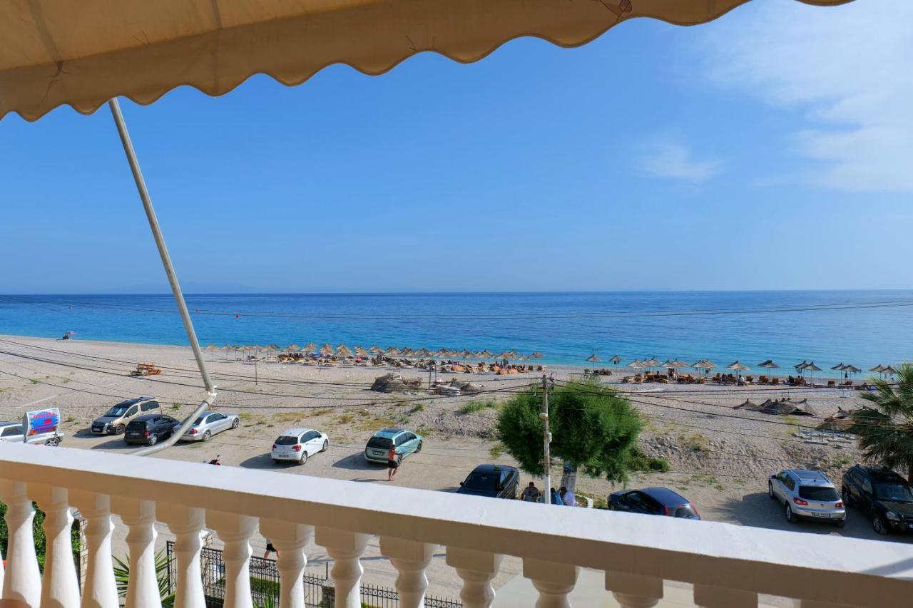 Alex & Sofi Hotel Himare Exterior photo