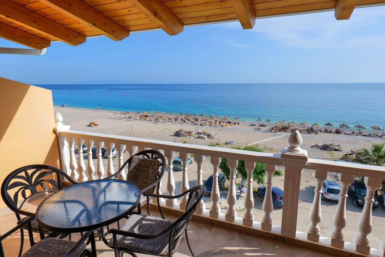 Alex & Sofi Hotel Himare Exterior photo